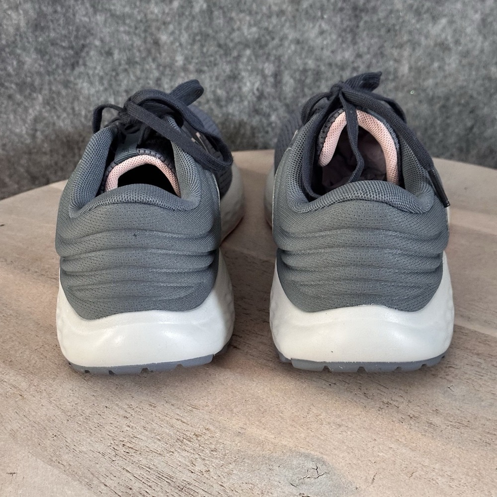 New Balance 520 V7 Womens 8.5 Gray Running Shoes W520LP7 - Picture 10 of 13
